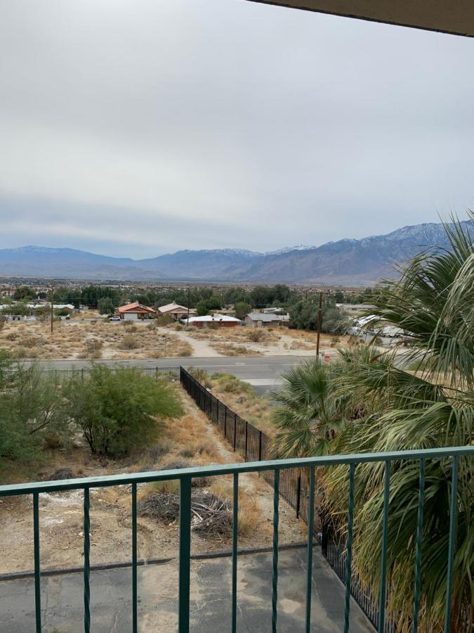 Desert Hot Springs Spa Hotel מראה חיצוני תמונה